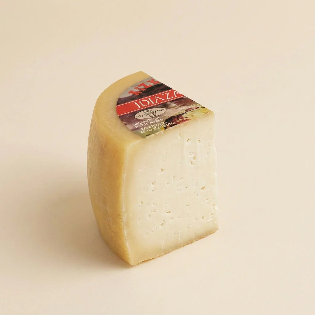 Cuña de queso Idiazabal natural Aizkolari D.O. de oveja latxa