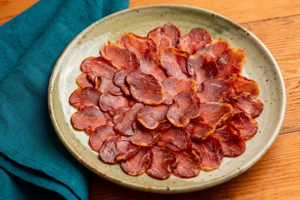 Lote premium para empresas con queso Idiazabal, paleta, lomo y ventresca
