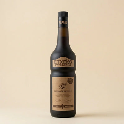 Pacharán navarro Etxeko premium elaborado con endrinas