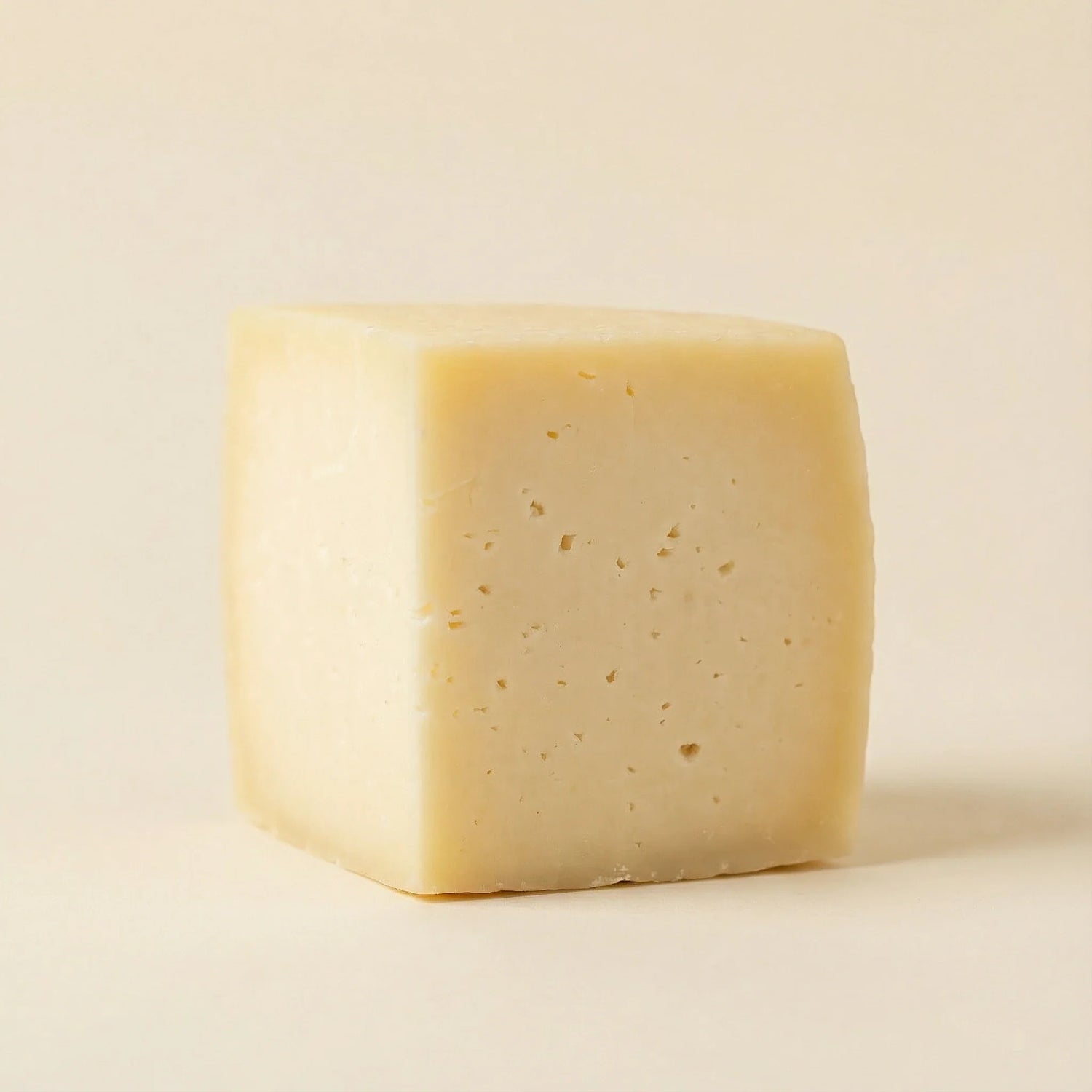 Queso Idiazabal Baztarrika con sabor intenso y textura firme
