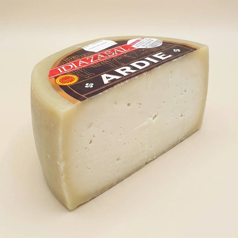 Idiazabal blanco con sabor limpio y equilibrado