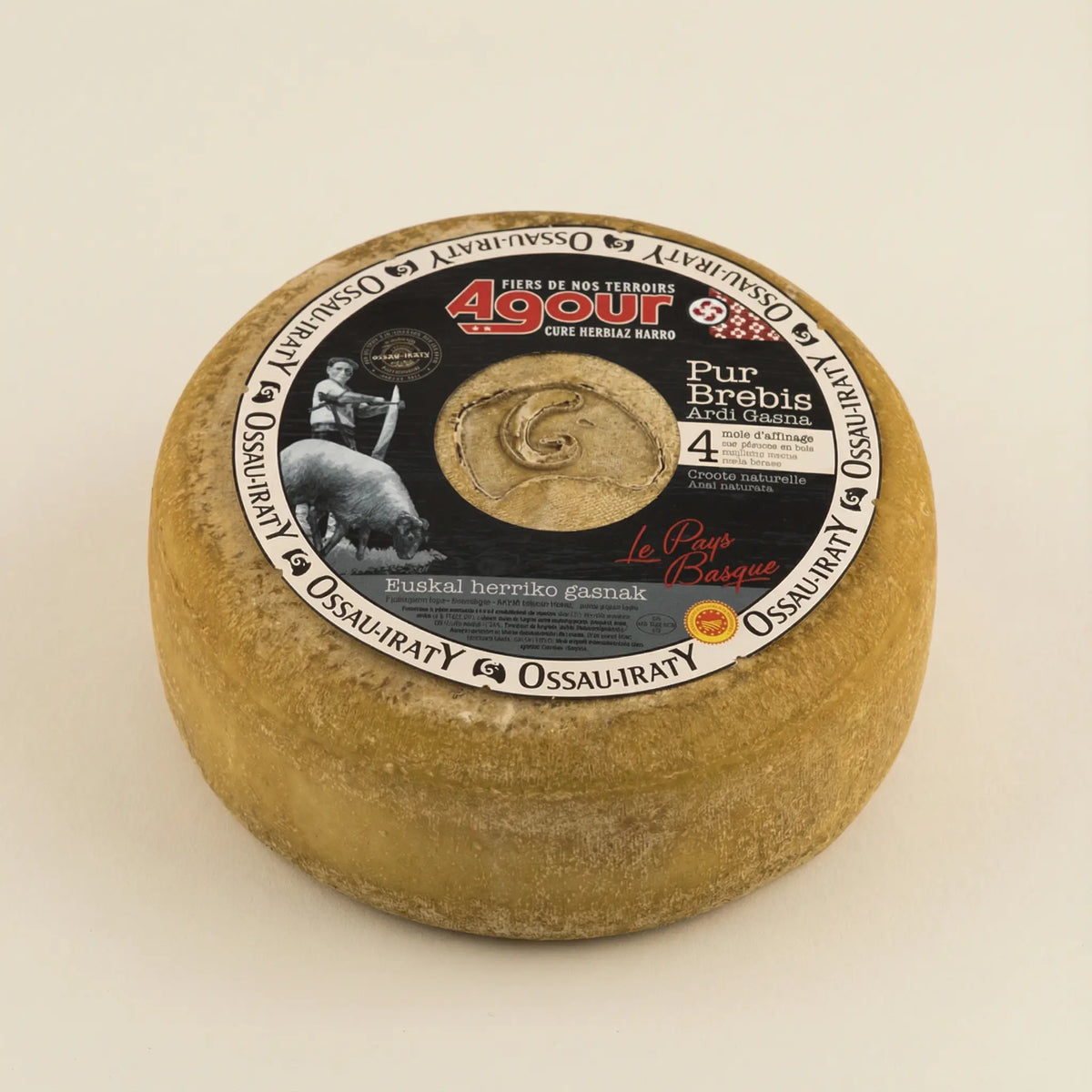Queso de oveja DOP Ossau Iraty artesanal con textura firme