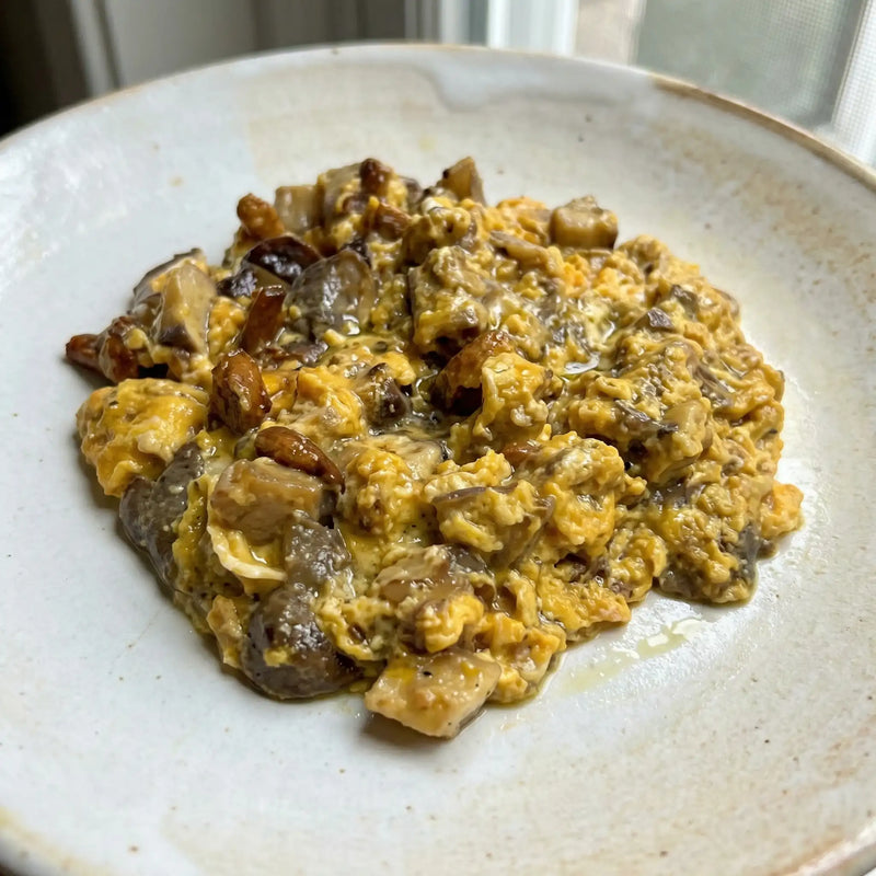Hongos con textura firme y aroma profundo